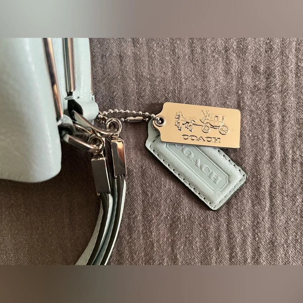 NWT vintage Coach Madison Phoebe Sea Mist blue leather shoulder bag tote - Picture 13 of 16